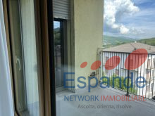 ampia vetrata su terrazzo
